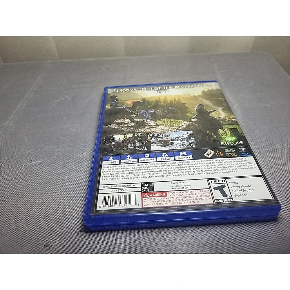 Studio Wildcard Ark: Survival Evolved (Sony PlayStation 4, 2017)
